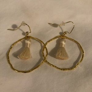 Good hoop and tassel earrings!